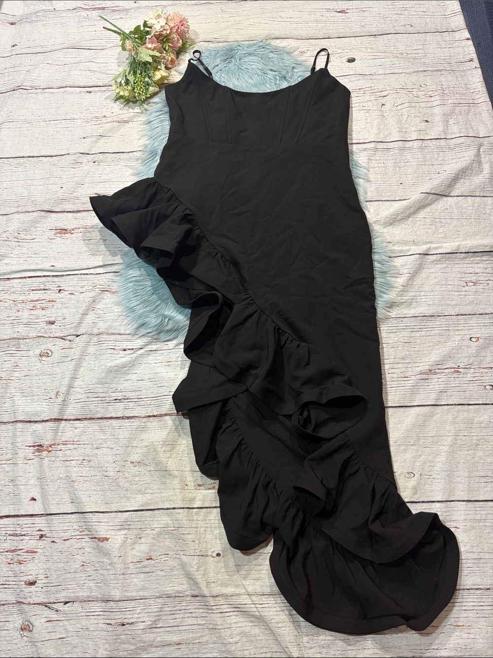 NWT Showpo Maura Maxi Scoop Neckline Ruffle High Low Dress in Black - Picture 2 of 10